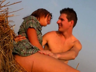 Lusty kissing by the fields