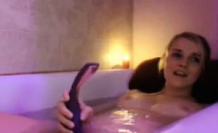 Teen Masturbates In The Bath Tub