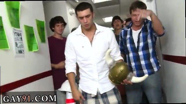 Male Stripper With Erection At Gay Party I Say What What In at Nuvid