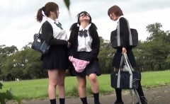 Japanese students pee