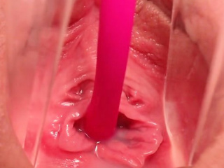 Pussy toying solo beauty in close up