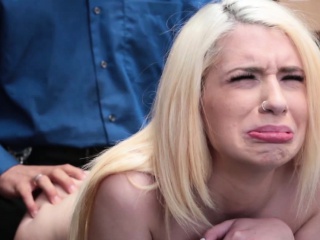 Joseline Kelly blowjob the LP Officer