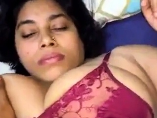 Indian aunty fucks