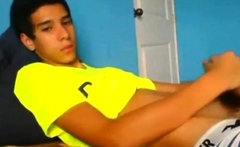 Latino Twink Shows Off When Jerking