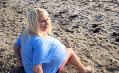 Blonde Natasha Marley with big boob