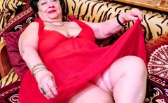 OMAGEIL Very fat and too old grandma and giant boobs