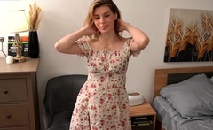 Amateur Webcam Chick Masturbates On Webcam More at