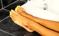 Kylie le beaus feet aka kylielebeausfeet OnlyFans - Oiling