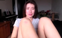 Brunette Solo Webcam Masturbation