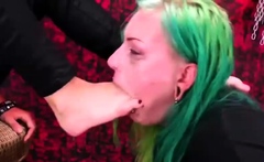 feet licking