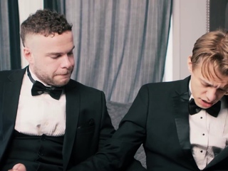 Groom and his best man fucks before the wedding