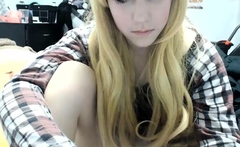 Amateur Blonde Teen Plays Solo with Toy Webcam Porn