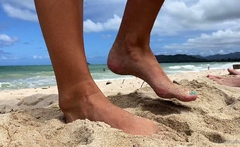 Amateur Girlfriend Fingered And Rammed Outdoors At The Beach