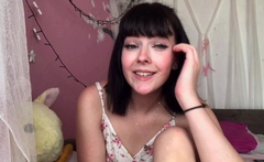 Amateur Webcam Babes Going Solo