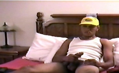 Amateur Straight Solo Wanking Himself