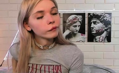 sexy amateur hot blonde teen show webcam